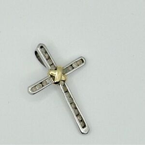 10K Gold Cross Pendant Two Tone CZ Simulated Diamond Religious 1.3g